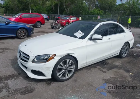 2018 Mercedes-Benz C 300 из США, поврежденный, VIN WDDWF4JB1JR326635